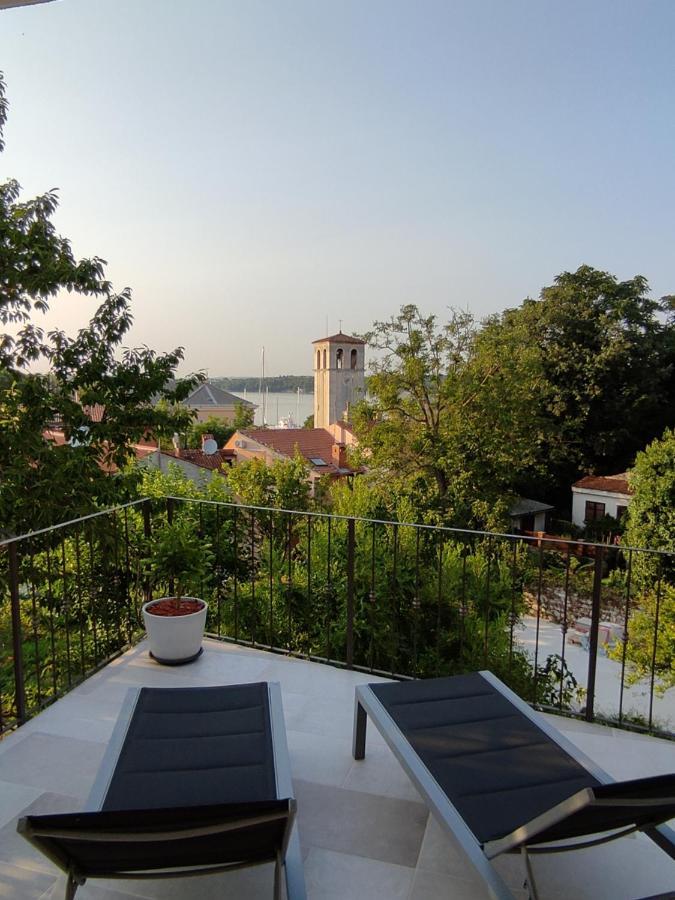 Apartvilla Castropola Exteriör bild