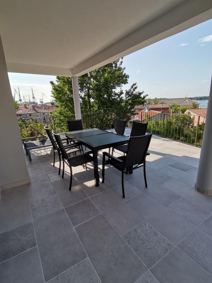 Apartvilla Castropola Exteriör bild