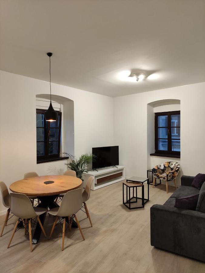 Apartvilla Castropola Exteriör bild