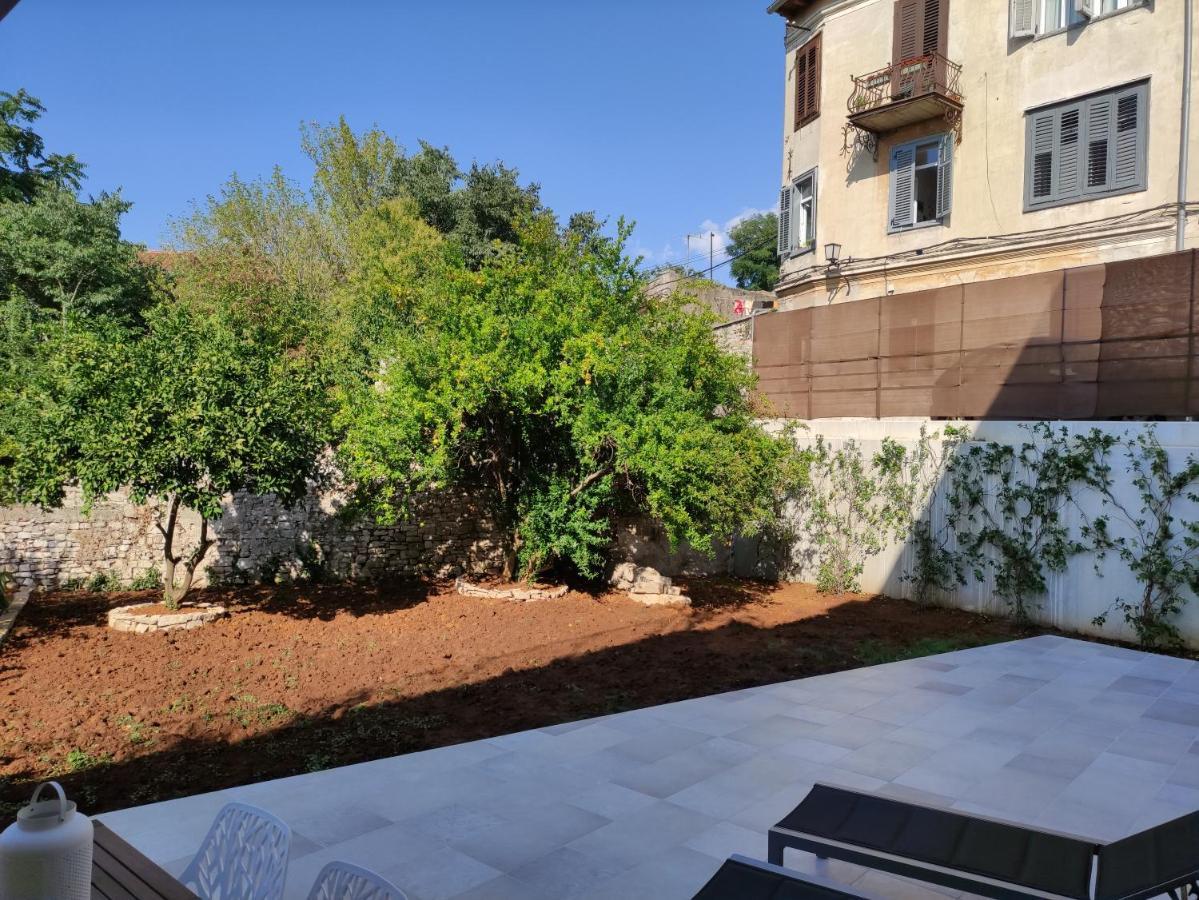 Apartvilla Castropola Exteriör bild