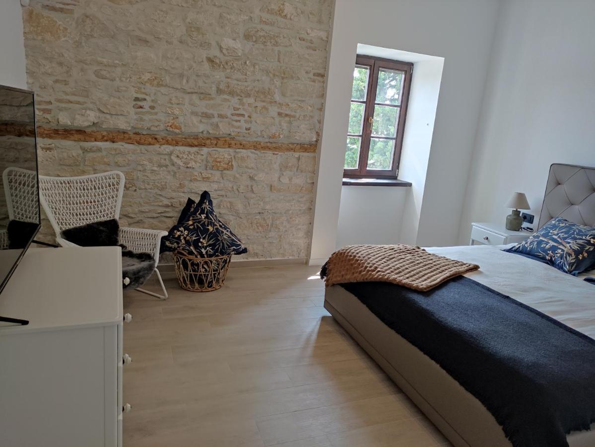 Apartvilla Castropola Exteriör bild