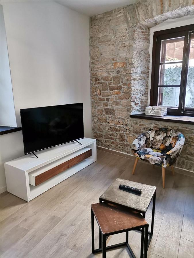 Apartvilla Castropola Exteriör bild